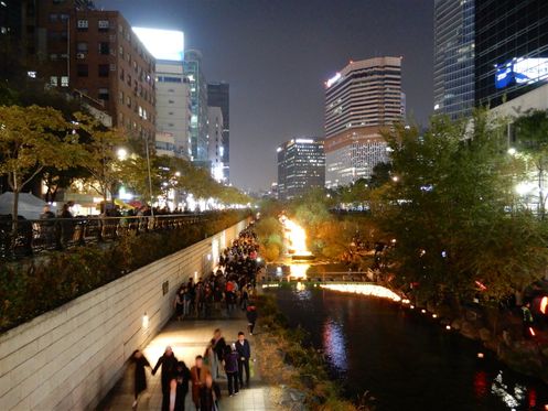 Cheonggyecheon stream during the Seoul Lantern Festival.