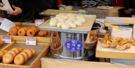 Stuffed dumplings & Pan-Fried Dumplings