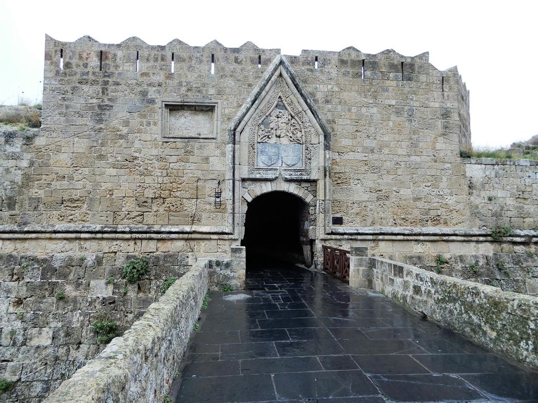 Τhe “Gate of Saint John” (“Red Gate”).