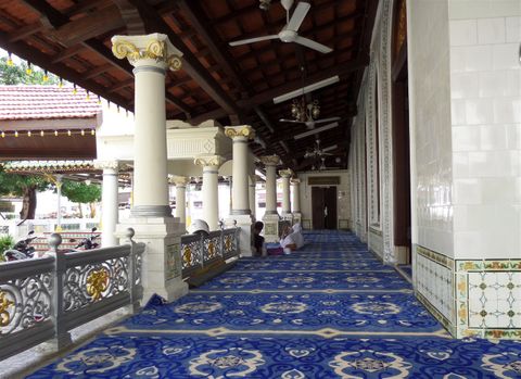 Inside Kampung Kling Mosque.