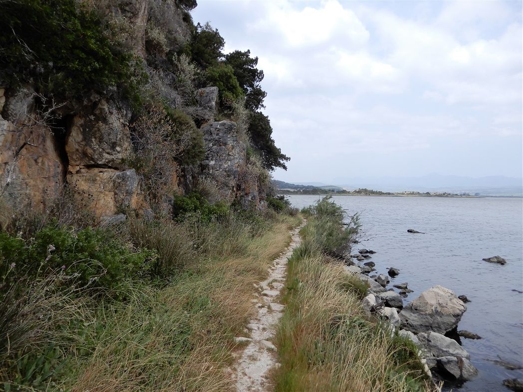 The trail by the lagoon, which connects Golden Beach to Voidokilia Beach.