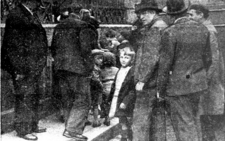 Children accused of stoning Paul Gignoux,  interrogated at police station, West-Éclair, April 28, 1937 - source: RetroNews-BnF.