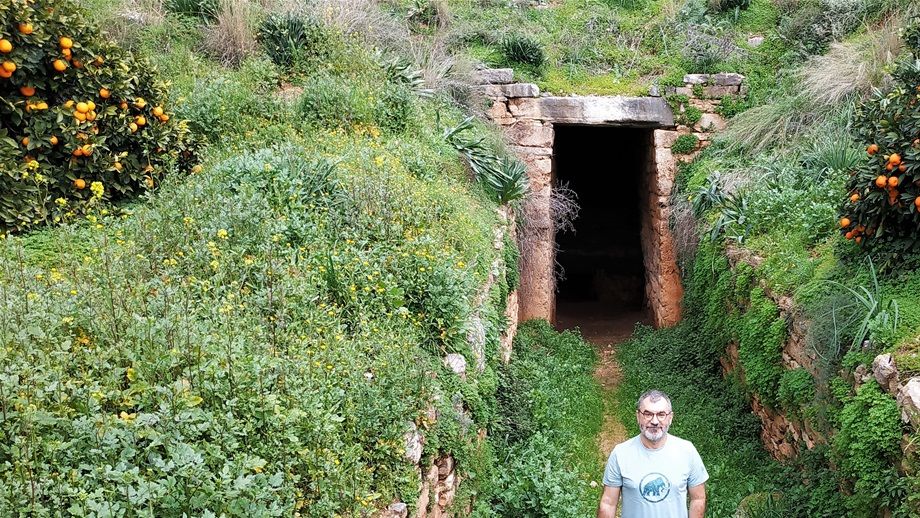 Me outside the Tiryns tomb.