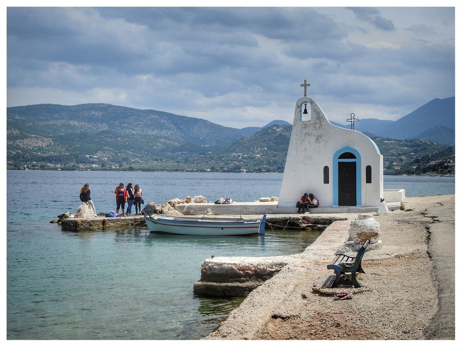 The Agios Nikolaos chapel on the shores of Vouliagmeni Lake.