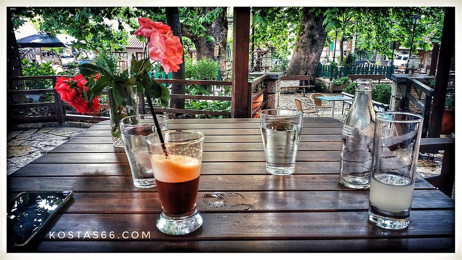 The central square in Agoriani is the perfect spot to enjoy iced coffee and the delicious local brand (Αγνή) lemonade.