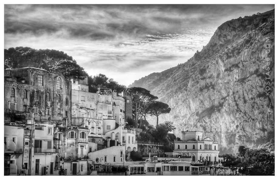 Capri town. Via Roma.